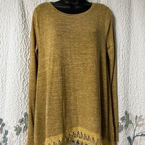 Easel Mustard Long Sleeve Top with Lace Hem